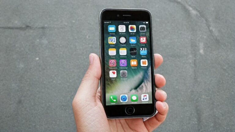 Get a Free iPhone from the Government Now (A Ultimate Guide)