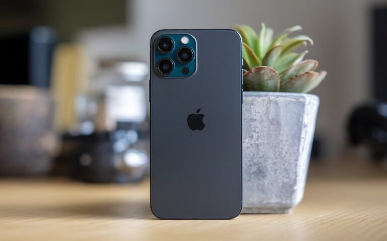 Get Your Free iPhone 14 Pro Max Government Phone Now!